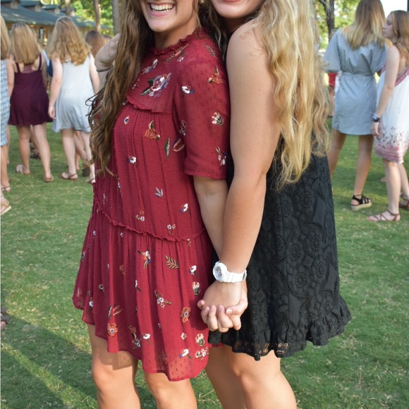 Zara dress - size small - dark red with embellishments - Picture 3 of 3